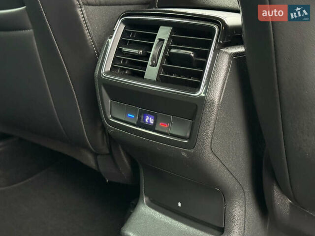 Черный Шкода Kodiaq, объемом двигателя 2 л и пробегом 237 тыс. км за 26555 $, фото 86 на Automoto.ua