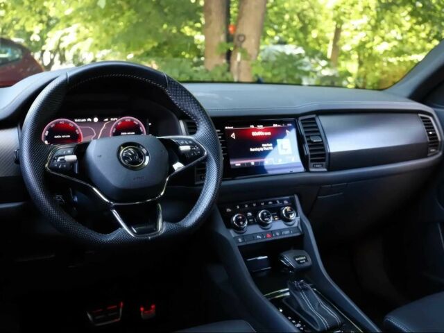 Черный Шкода Kodiaq, объемом двигателя 2 л и пробегом 37 тыс. км за 17400 $, фото 6 на Automoto.ua