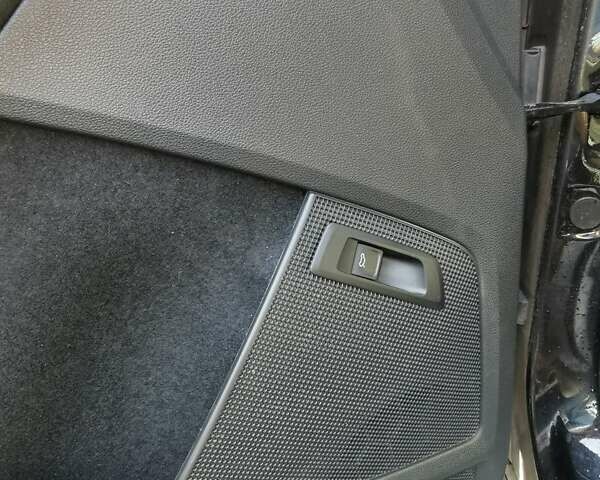 Чорний Шкода Kodiaq, об'ємом двигуна 1.97 л та пробігом 59 тис. км за 34000 $, фото 8 на Automoto.ua