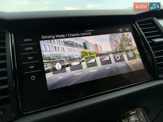 Чорний Шкода Kodiaq, об'ємом двигуна 2 л та пробігом 160 тис. км за 33499 $, фото 71 на Automoto.ua
