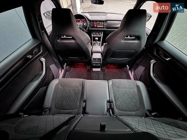 Черный Шкода Kodiaq, объемом двигателя 1.97 л и пробегом 127 тыс. км за 39900 $, фото 19 на Automoto.ua
