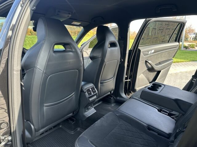Черный Шкода Kodiaq, объемом двигателя 2 л и пробегом 72 тыс. км за 39000 $, фото 8 на Automoto.ua