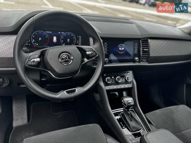 Черный Шкода Kodiaq, объемом двигателя 1.98 л и пробегом 54 тыс. км за 37600 $, фото 14 на Automoto.ua