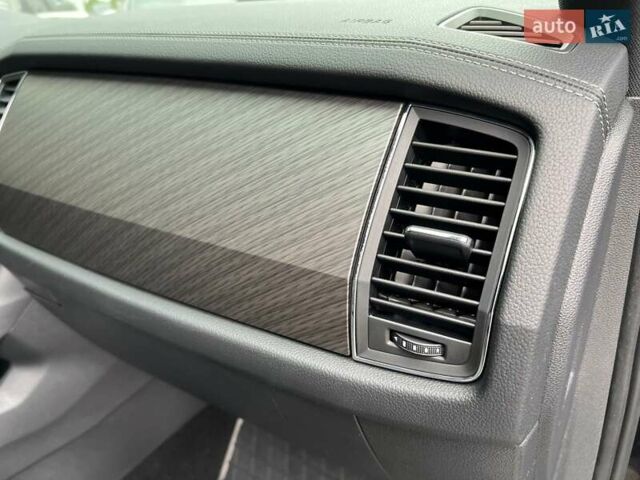 Черный Шкода Kodiaq, объемом двигателя 1.97 л и пробегом 55 тыс. км за 32900 $, фото 31 на Automoto.ua