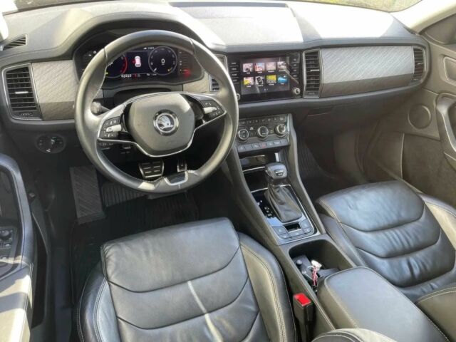 Чорний Шкода Kodiaq, об'ємом двигуна 2 л та пробігом 17 тис. км за 21000 $, фото 9 на Automoto.ua