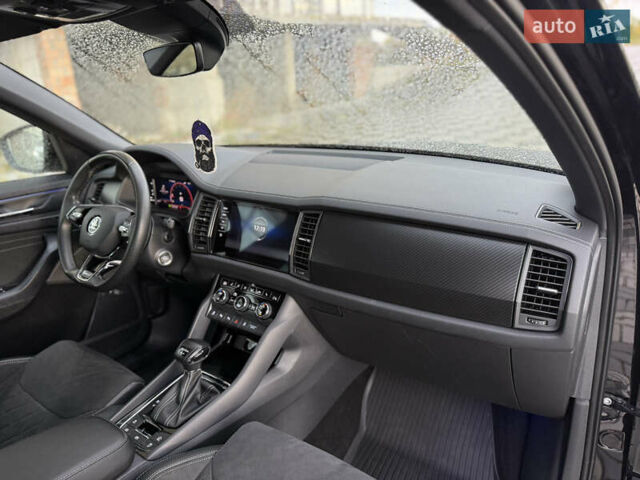Черный Шкода Kodiaq, объемом двигателя 2 л и пробегом 150 тыс. км за 39500 $, фото 49 на Automoto.ua
