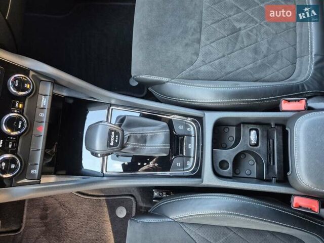 Черный Шкода Kodiaq, объемом двигателя 2 л и пробегом 225 тыс. км за 34900 $, фото 15 на Automoto.ua