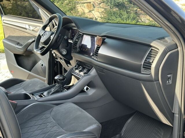 Черный Шкода Kodiaq, объемом двигателя 2 л и пробегом 72 тыс. км за 39000 $, фото 10 на Automoto.ua