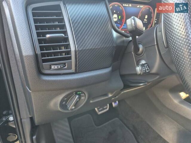 Черный Шкода Kodiaq, объемом двигателя 2 л и пробегом 225 тыс. км за 34900 $, фото 27 на Automoto.ua