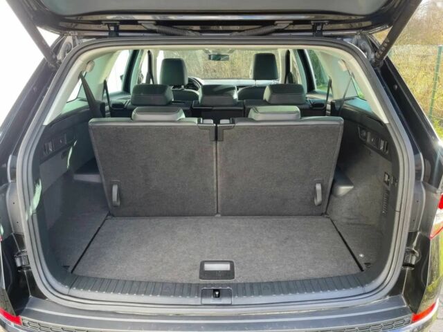 Чорний Шкода Kodiaq, об'ємом двигуна 2 л та пробігом 17 тис. км за 21000 $, фото 12 на Automoto.ua