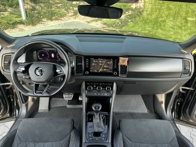 Черный Шкода Kodiaq, объемом двигателя 2 л и пробегом 72 тыс. км за 39000 $, фото 12 на Automoto.ua
