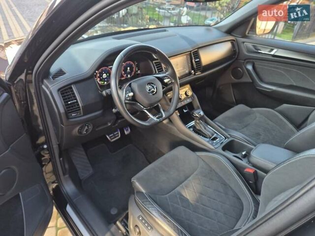 Черный Шкода Kodiaq, объемом двигателя 2 л и пробегом 225 тыс. км за 34900 $, фото 11 на Automoto.ua