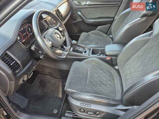 Черный Шкода Kodiaq, объемом двигателя 2 л и пробегом 225 тыс. км за 34900 $, фото 12 на Automoto.ua