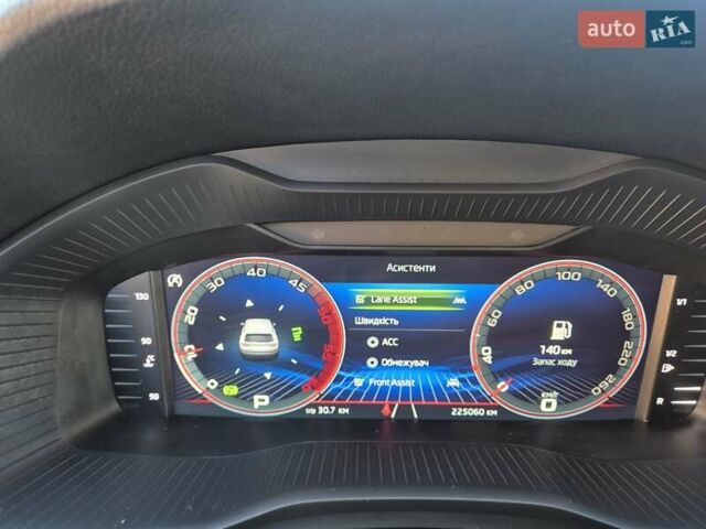 Черный Шкода Kodiaq, объемом двигателя 2 л и пробегом 225 тыс. км за 34900 $, фото 24 на Automoto.ua