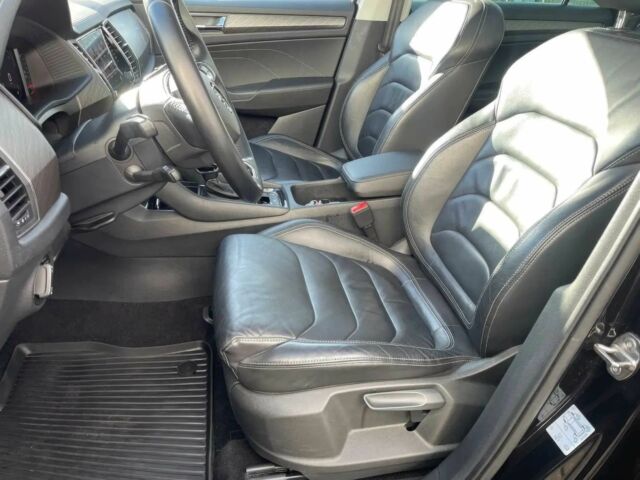 Чорний Шкода Kodiaq, об'ємом двигуна 2 л та пробігом 17 тис. км за 21000 $, фото 8 на Automoto.ua