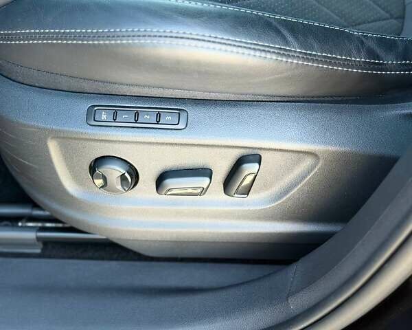 Черный Шкода Kodiaq, объемом двигателя 1.97 л и пробегом 78 тыс. км за 43500 $, фото 12 на Automoto.ua