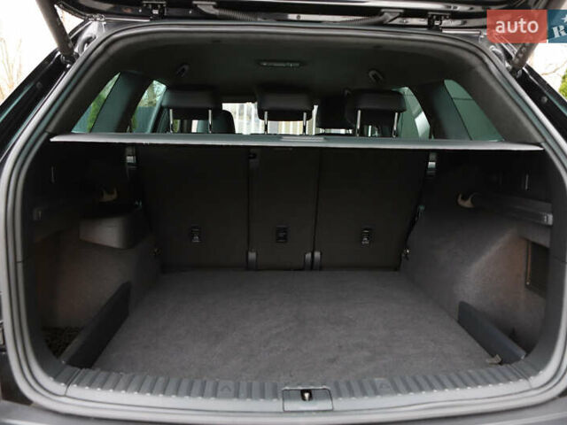 Черный Шкода Kodiaq, объемом двигателя 1.97 л и пробегом 50 тыс. км за 36899 $, фото 57 на Automoto.ua