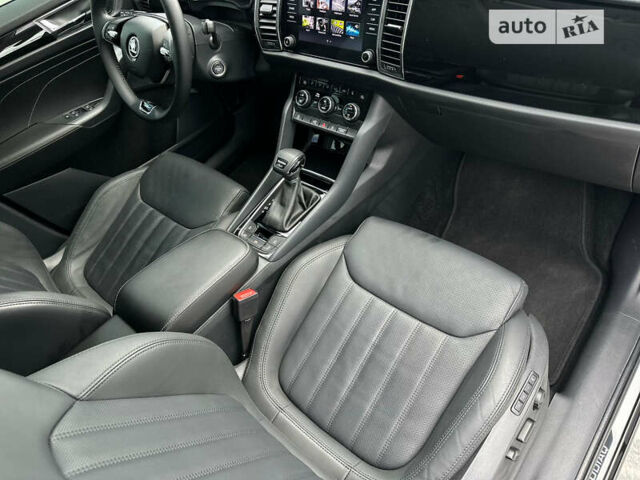 Черный Шкода Kodiaq, объемом двигателя 1.97 л и пробегом 10 тыс. км за 47500 $, фото 50 на Automoto.ua