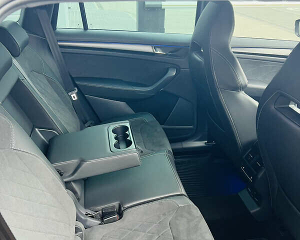 Чорний Шкода Kodiaq, об'ємом двигуна 1.97 л та пробігом 25 тис. км за 42500 $, фото 12 на Automoto.ua