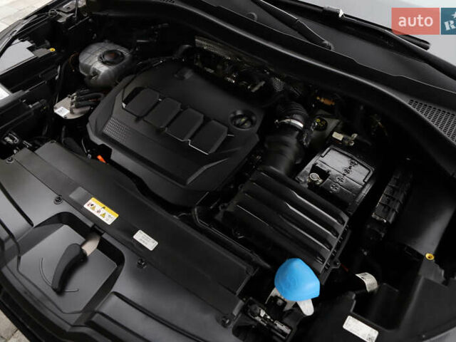 Черный Шкода Kodiaq, объемом двигателя 1.97 л и пробегом 50 тыс. км за 36899 $, фото 130 на Automoto.ua