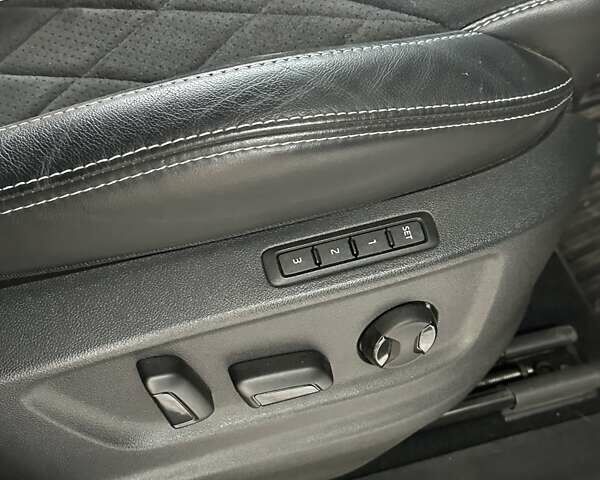 Чорний Шкода Kodiaq, об'ємом двигуна 1.97 л та пробігом 120 тис. км за 41000 $, фото 20 на Automoto.ua