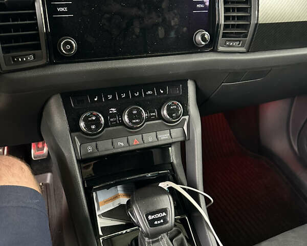 Чорний Шкода Kodiaq, об'ємом двигуна 1.97 л та пробігом 120 тис. км за 41000 $, фото 43 на Automoto.ua