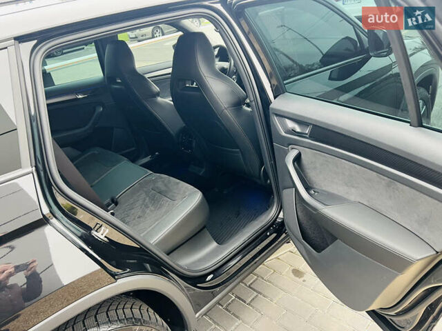 Чорний Шкода Kodiaq, об'ємом двигуна 1.97 л та пробігом 25 тис. км за 42500 $, фото 11 на Automoto.ua