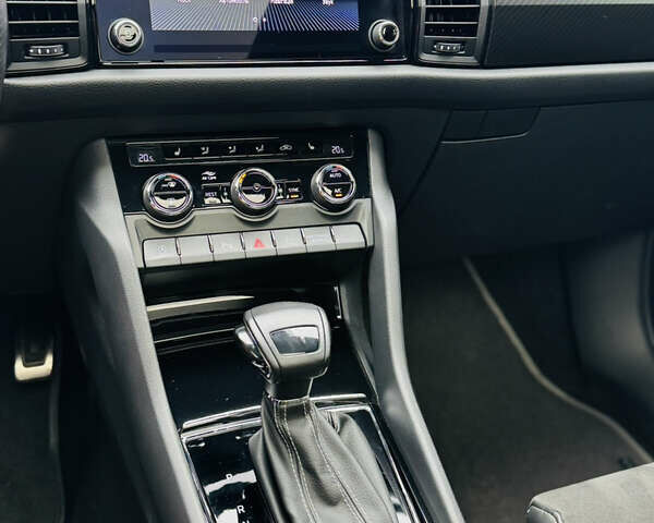 Черный Шкода Kodiaq, объемом двигателя 1.97 л и пробегом 32 тыс. км за 40500 $, фото 7 на Automoto.ua