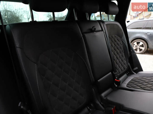 Черный Шкода Kodiaq, объемом двигателя 1.97 л и пробегом 50 тыс. км за 36899 $, фото 119 на Automoto.ua