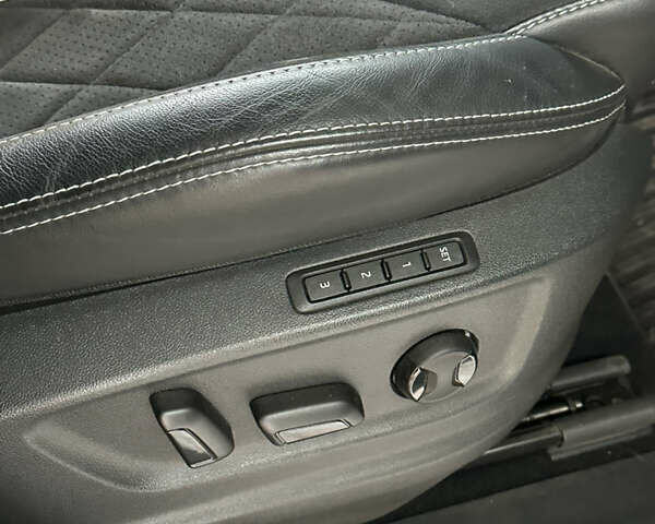 Чорний Шкода Kodiaq, об'ємом двигуна 1.97 л та пробігом 120 тис. км за 41000 $, фото 47 на Automoto.ua
