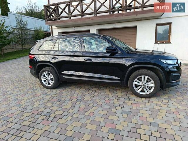 Шкода Kodiaq 2023 в Хмельницком на Automoto.ua Черный Шкода Kodiaq, объемом двигателя 1.97 л и пробегом 69 тыс. км за 37299 $, фото 7 на Automoto.ua