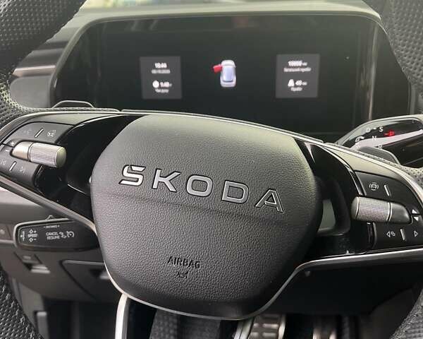 Черный Шкода Kodiaq, объемом двигателя 1.98 л и пробегом 19 тыс. км за 46900 $, фото 2 на Automoto.ua