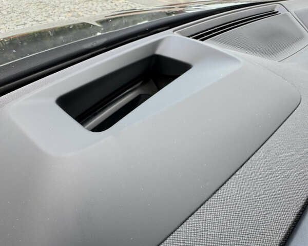 Шкода Kodiaq 2025 у Києві на Automoto.ua Чорний Шкода Kodiaq, об'ємом двигуна 2 л та пробігом 1 тис. км за 53333 $, фото 28 на Automoto.ua