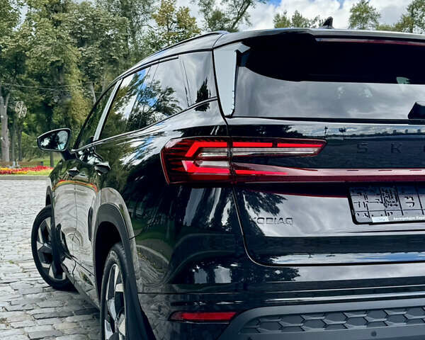Шкода Kodiaq 2025 у Києві на Automoto.ua Чорний Шкода Kodiaq, об'ємом двигуна 2 л та пробігом 1 тис. км за 53333 $, фото 193 на Automoto.ua