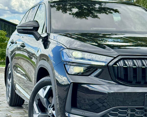 Шкода Kodiaq 2025 у Києві на Automoto.ua Чорний Шкода Kodiaq, об'ємом двигуна 2 л та пробігом 1 тис. км за 53333 $, фото 192 на Automoto.ua