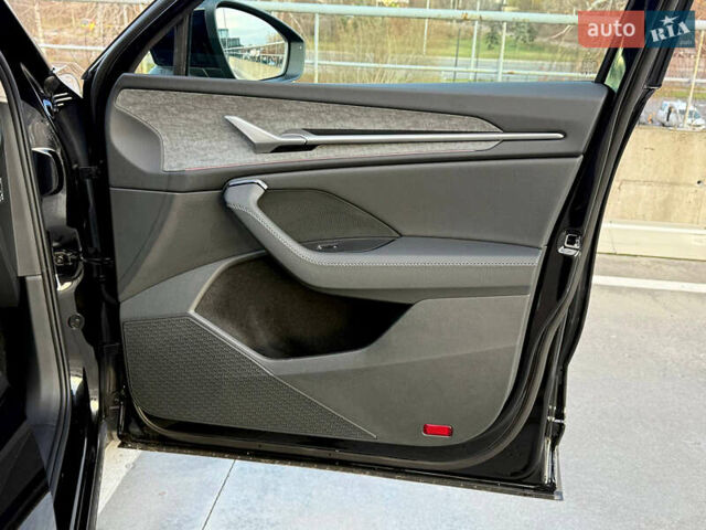 Чорний Шкода Kodiaq, об'ємом двигуна 2 л та пробігом 1 тис. км за 47777 $, фото 59 на Automoto.ua