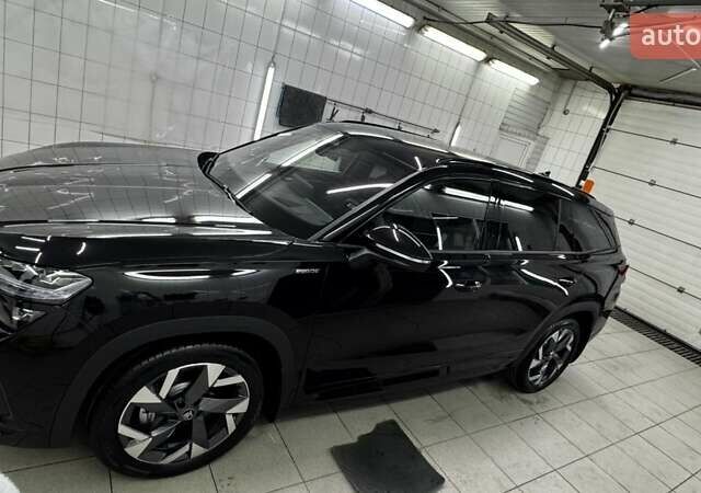 Черный Шкода Kodiaq, объемом двигателя 1.98 л и пробегом 1 тыс. км за 50000 $, фото 17 на Automoto.ua