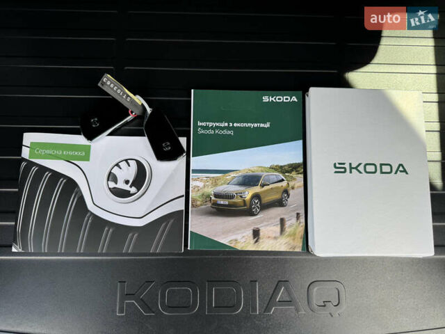 Шкода Kodiaq 2025 у Києві на Automoto.ua Чорний Шкода Kodiaq, об'ємом двигуна 2 л та пробігом 1 тис. км за 53333 $, фото 100 на Automoto.ua