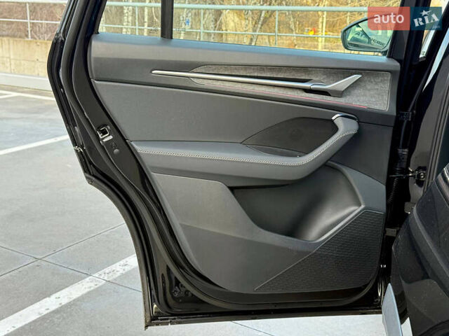 Чорний Шкода Kodiaq, об'ємом двигуна 2 л та пробігом 1 тис. км за 47777 $, фото 52 на Automoto.ua