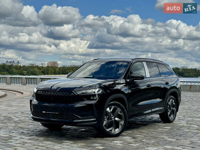 Шкода Kodiaq 2025 у Києві на Automoto.ua Чорний Шкода Kodiaq, об'ємом двигуна 2 л та пробігом 1 тис. км за 53333 $, фото 9 на Automoto.ua