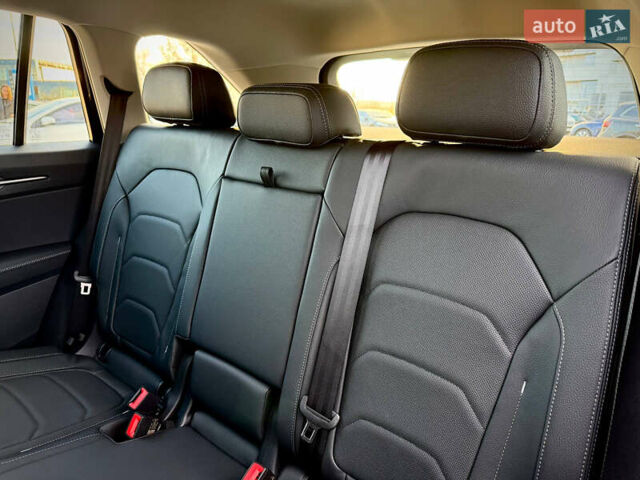 Чорний Шкода Kodiaq, об'ємом двигуна 2 л та пробігом 1 тис. км за 47777 $, фото 64 на Automoto.ua