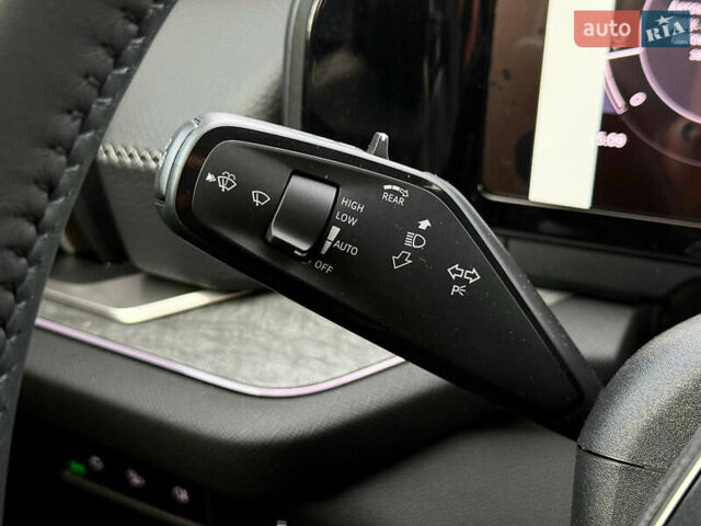 Чорний Шкода Kodiaq, об'ємом двигуна 2 л та пробігом 1 тис. км за 47777 $, фото 87 на Automoto.ua