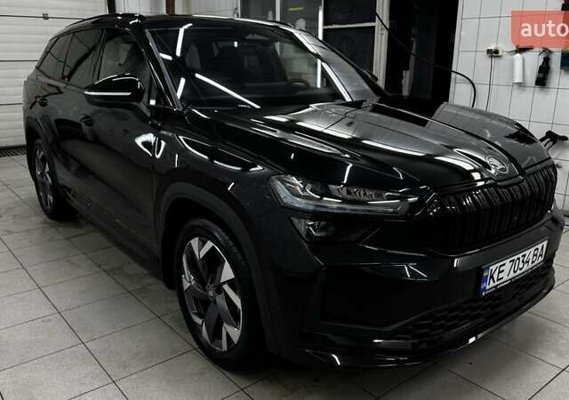 Черный Шкода Kodiaq, объемом двигателя 1.98 л и пробегом 1 тыс. км за 50000 $, фото 3 на Automoto.ua