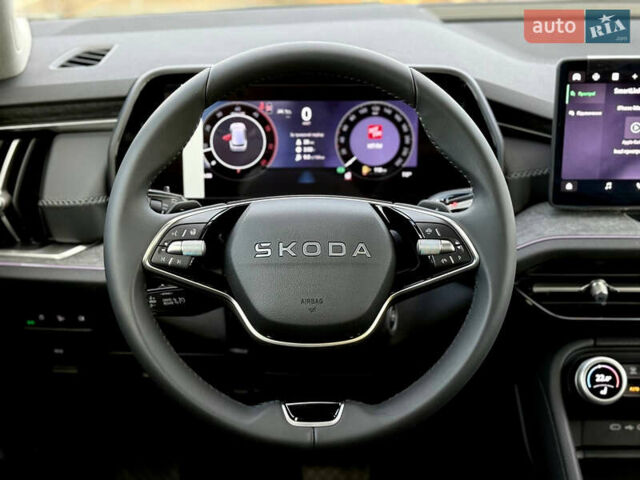 Чорний Шкода Kodiaq, об'ємом двигуна 2 л та пробігом 1 тис. км за 47777 $, фото 71 на Automoto.ua