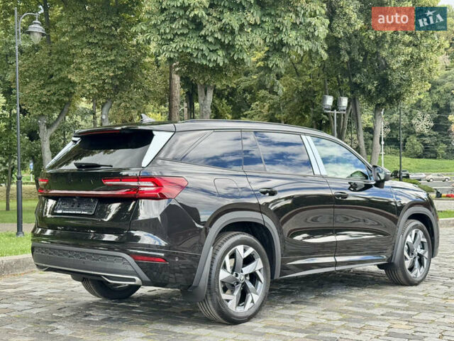 Шкода Kodiaq 2025 у Києві на Automoto.ua Чорний Шкода Kodiaq, об'ємом двигуна 2 л та пробігом 1 тис. км за 53333 $, фото 3 на Automoto.ua