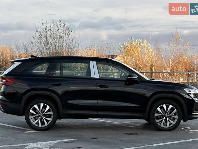 Чорний Шкода Kodiaq, об'ємом двигуна 2 л та пробігом 1 тис. км за 47777 $, фото 28 на Automoto.ua