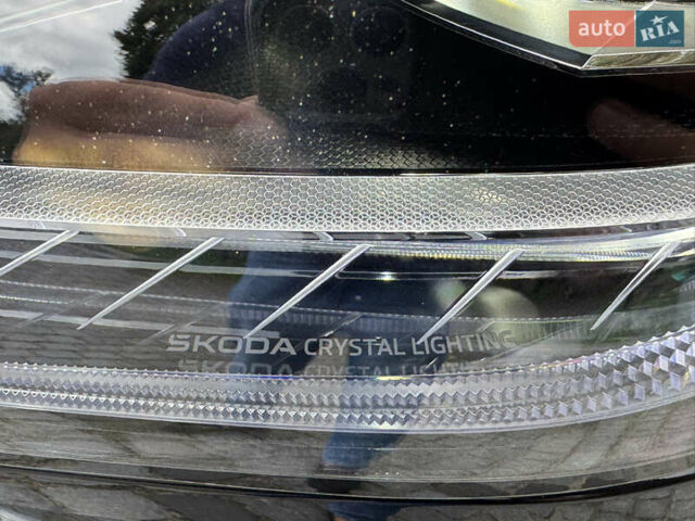 Шкода Kodiaq 2025 у Києві на Automoto.ua Чорний Шкода Kodiaq, об'ємом двигуна 2 л та пробігом 1 тис. км за 53333 $, фото 162 на Automoto.ua