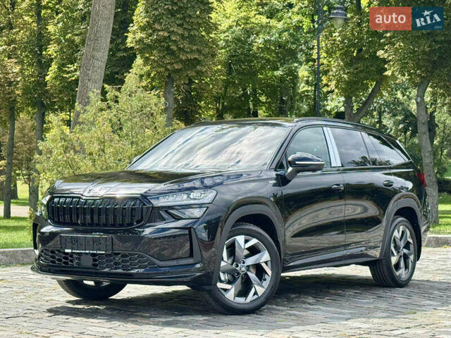 Шкода Kodiaq 2025 у Києві на Automoto.ua Чорний Шкода Kodiaq, об'ємом двигуна 2 л та пробігом 1 тис. км за 53333 $, фото 126 на Automoto.ua