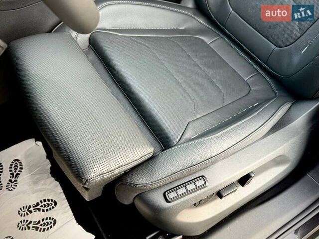 Чорний Шкода Kodiaq, об'ємом двигуна 2 л та пробігом 1 тис. км за 47777 $, фото 61 на Automoto.ua