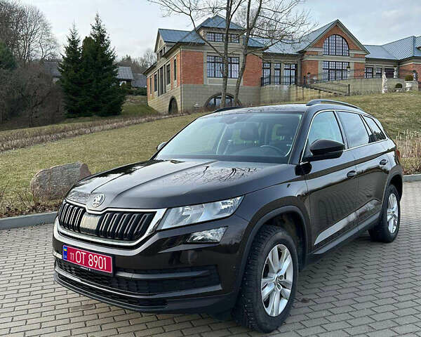 Коричневый Шкода Kodiaq, объемом двигателя 1.97 л и пробегом 194 тыс. км за 22300 $, фото 2 на Automoto.ua